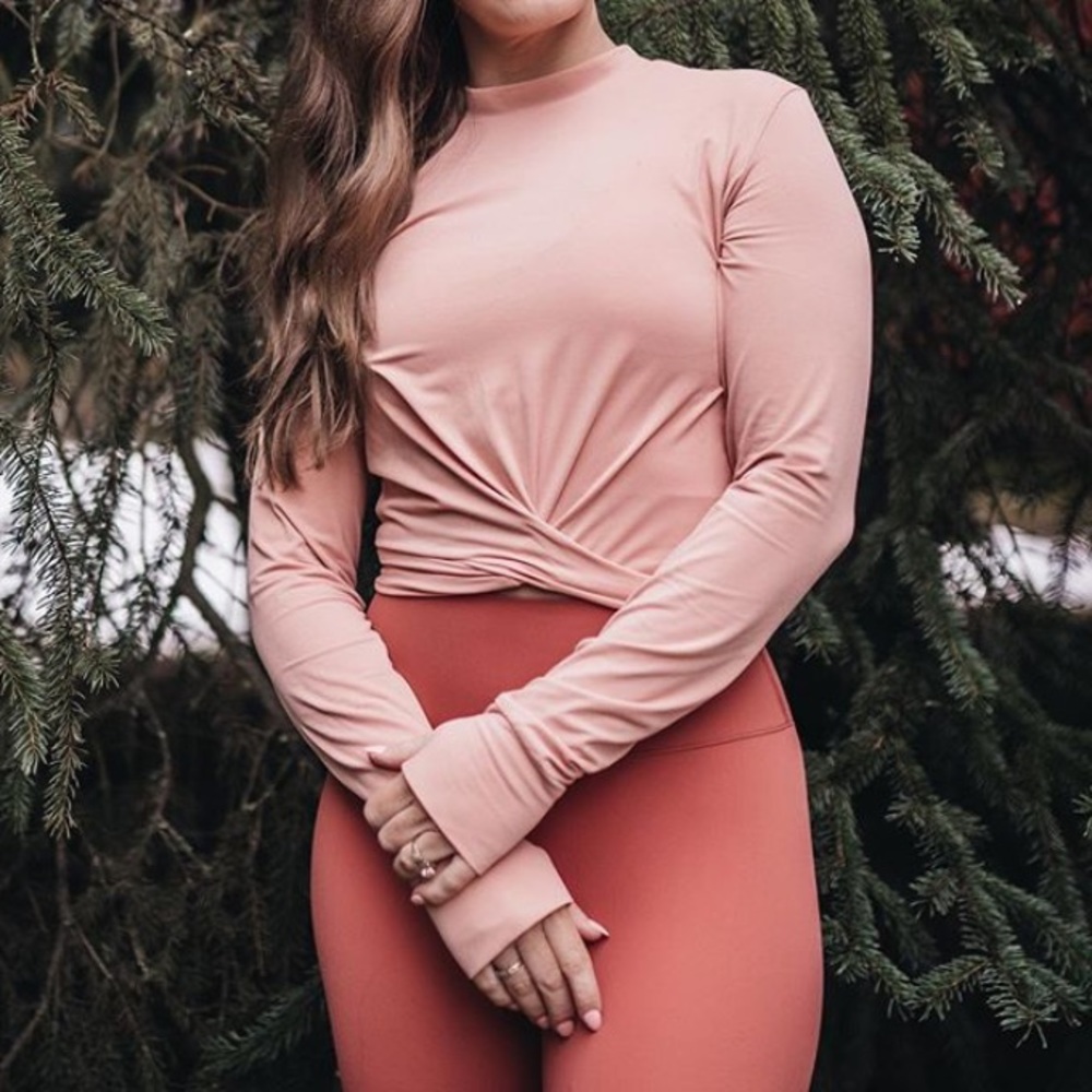 BUFFBUNNY long sleeve top; M!!!